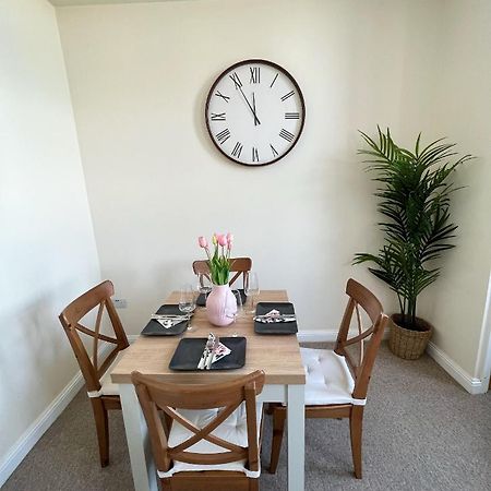 Cosy Town Centre Apartment Close To Beach Μπόρνμουθ Εξωτερικό φωτογραφία