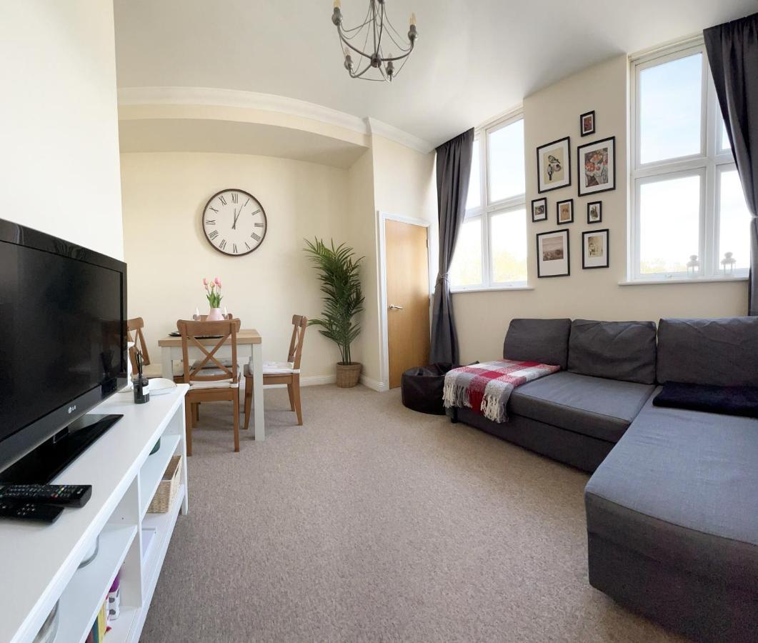 Cosy Town Centre Apartment Close To Beach Μπόρνμουθ Εξωτερικό φωτογραφία