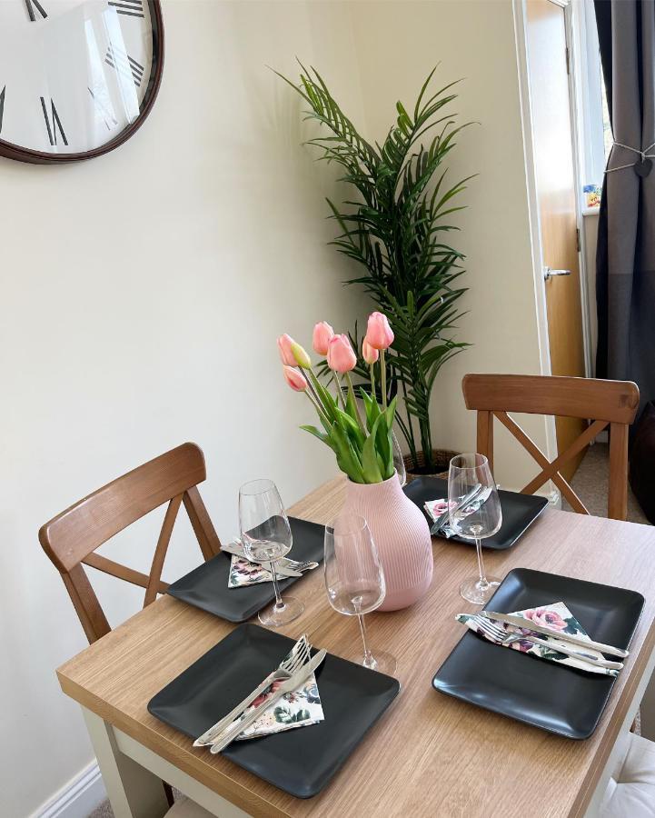 Cosy Town Centre Apartment Close To Beach Μπόρνμουθ Εξωτερικό φωτογραφία